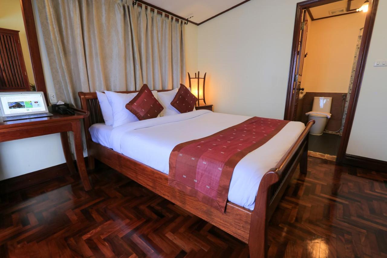 Phongsavath Boutique Hotel Вьентьян Экстерьер фото