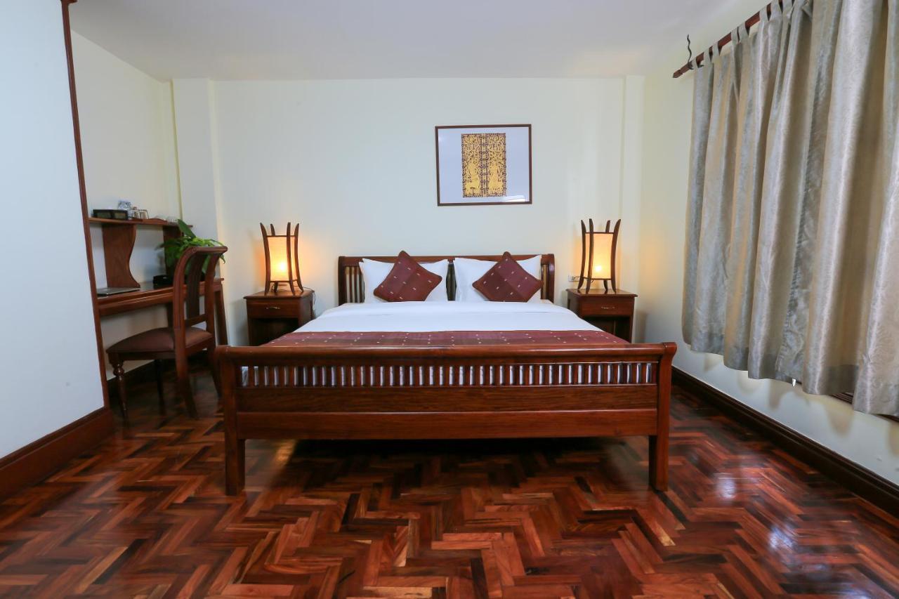 Phongsavath Boutique Hotel Вьентьян Экстерьер фото